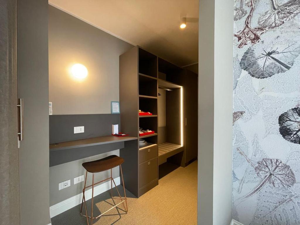 Anjoy&Bleev Rooms Rho Εξωτερικό φωτογραφία